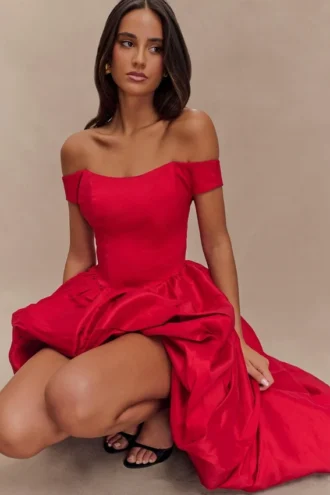 Amelia Bubble Maxi Dress – Ruby Red