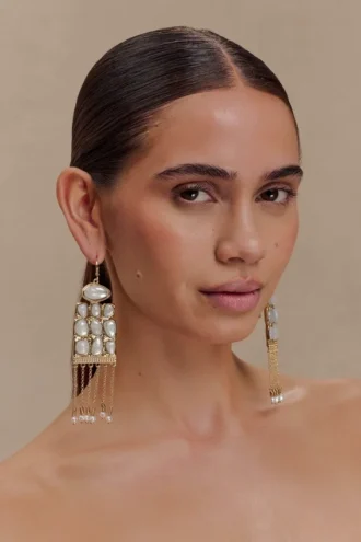 Annika Horizontal Resin Drop Earrings – Gold Annika Horizontal Resin Drop Earrings – Gold