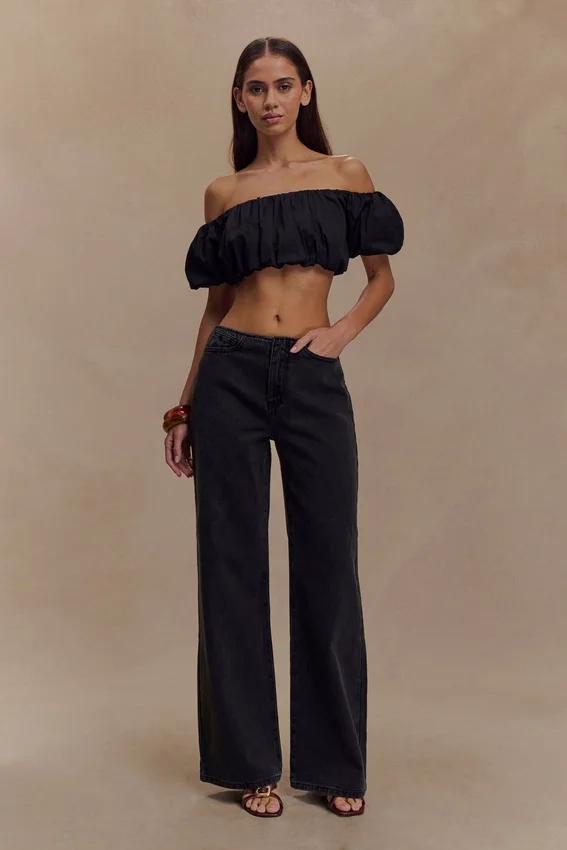 Autumn Off Shoulder Bubble Top – Black Autumn Off Shoulder Bubble Top – Black
