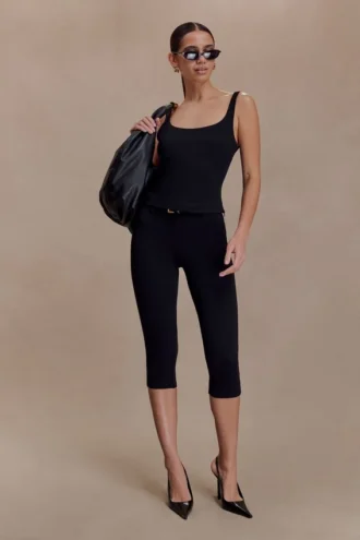 Blanca Stretch Crepe Capri Pants – Black