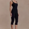 Blanca Stretch Crepe Capri Pants – Black