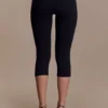 Blanca Stretch Crepe Capri Pants – Black