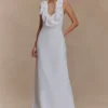 Carolyn Linen Bubble Maxi Dress – White Carolyn Linen Bubble Maxi Dress – White