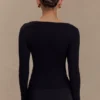 Culver Draped Twist Knit Top – Black Culver Draped Twist Knit Top – Black