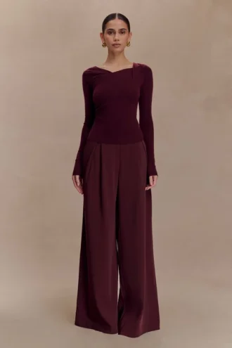 Culver Draped Twist Knit Top – Wine