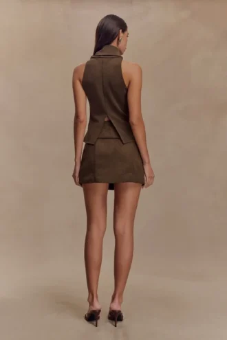 Hayes Faux Suede Belted Mini Skirt – Chocolate