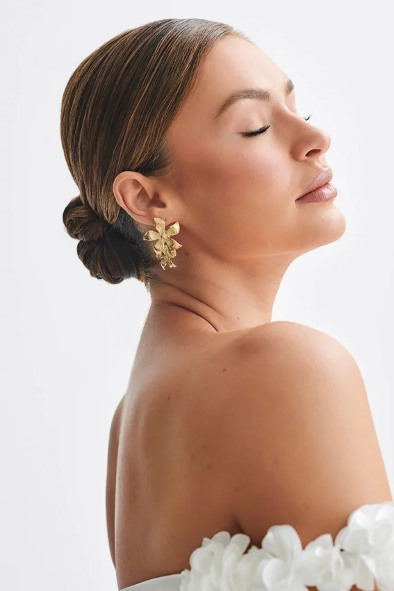 Infatuated Drop Flower Earrings – Gold Infatuated Drop Flower Earrings – Gold