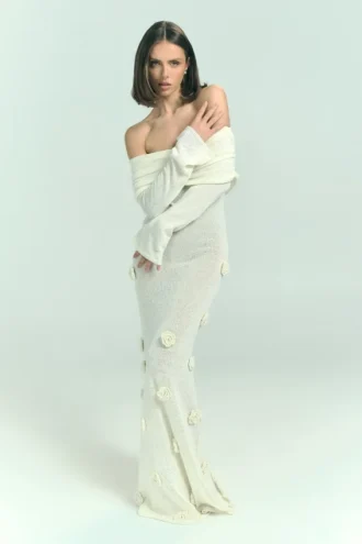 Kiki Off Shoulder Knit Rose Maxi Dress – Ivory