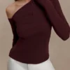 Maelle Off Shoulder Long Sleeve Top – Deep Chocolate Maelle Off Shoulder Long Sleeve Top – Deep Chocolate