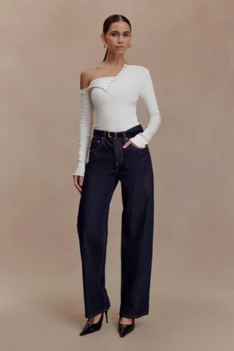 Maelle Off Shoulder Long Sleeve Top – Ivory