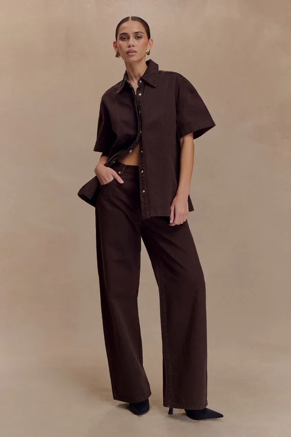 Mannon Mid Rise Denim Jeans – Chocolate Mannon Mid Rise Denim Jeans – Chocolate