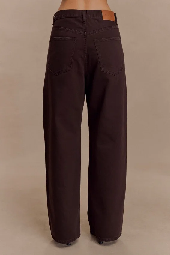 Mannon Mid Rise Denim Jeans – Chocolate Mannon Mid Rise Denim Jeans – Chocolate