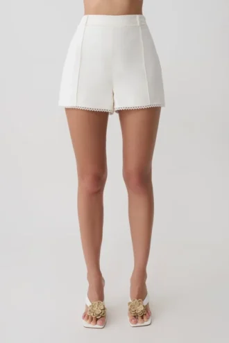 Melody Linen Short With Lace – White