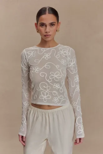 Omari Embroidery Long Sleeve Knit Top – Ivory