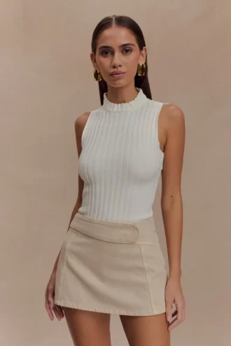 Oona Turtle Neck Knit Top – Ivory