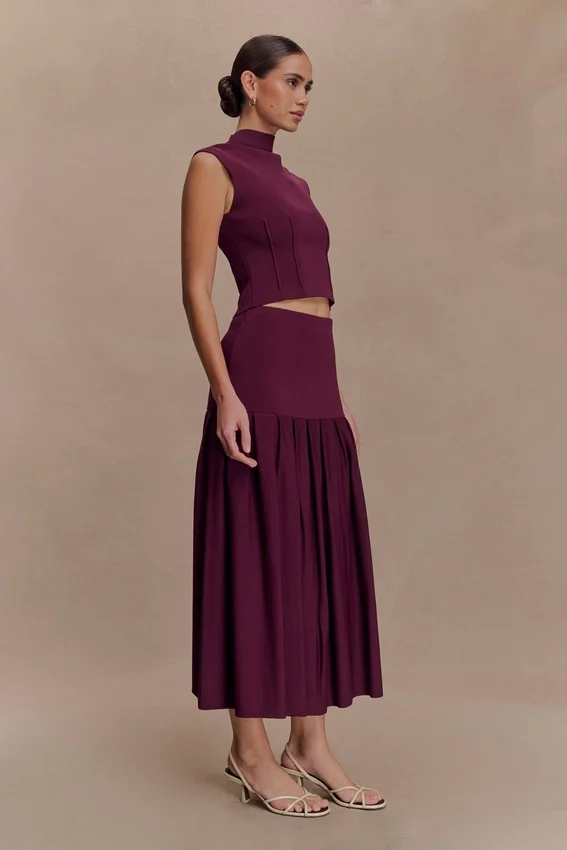 Romaine High Neck Bandage Knit Top – Wine Romaine High Neck Bandage Knit Top – Wine