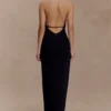 Vivianne Low Neck Maxi Dress – Black Vivianne Low Neck Maxi Dress – Black