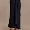 Zendaya Silk Midi Skirt – Black